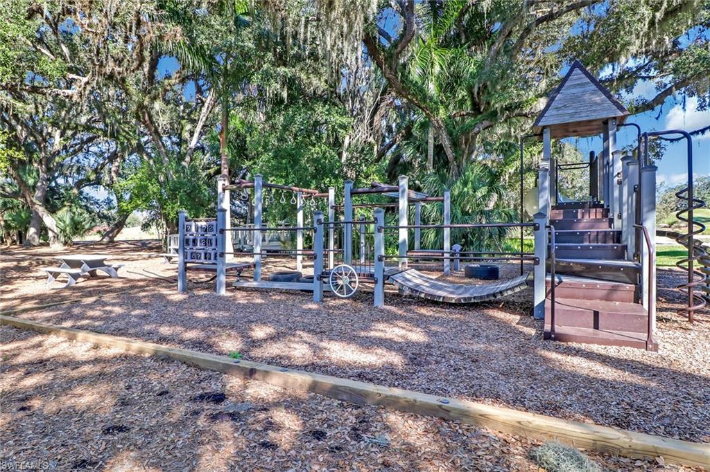 PEBBLEBROOK - Residential