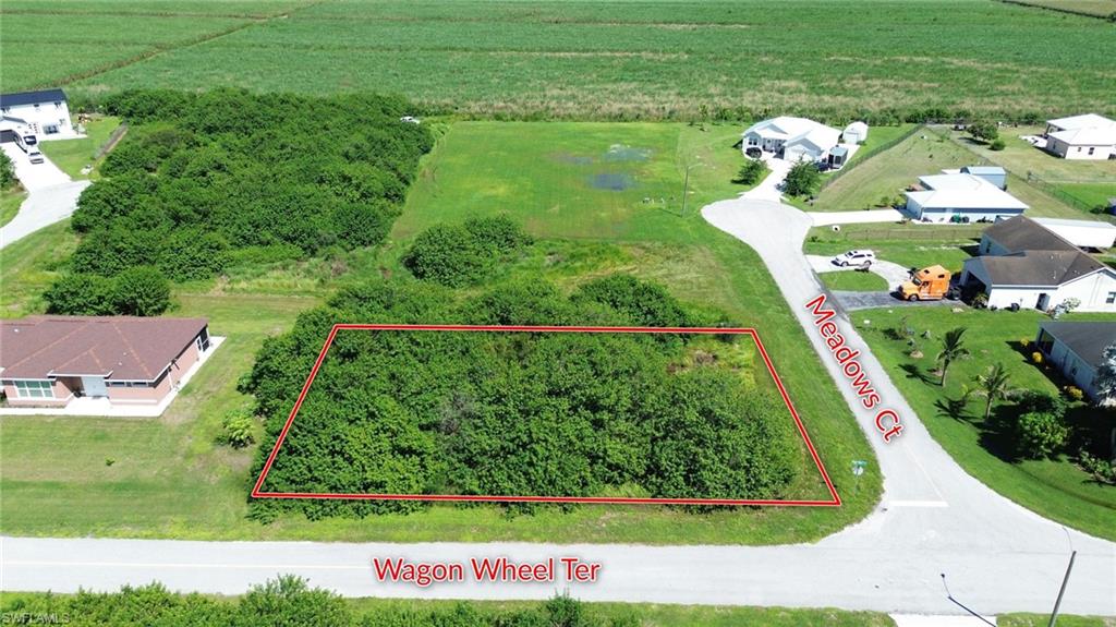 Looking to build near the city of Clewiston? Look no further, these lots are rare to find now a days. This vacant residential lot 0.33acre is located in Sky Valley subdivision just 3 min West outside of Clewiston. Build your dream home to enjoy the Florida weather. Single Family homes only. Will need septic and well. Glades Electric for electric. NO HOA planned unit development. Have a large family and you all wanted to live close? Check out our other lots available for sale.