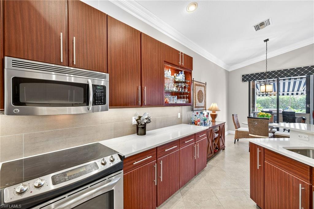 MARINERS COVE VILLAGE - Residential