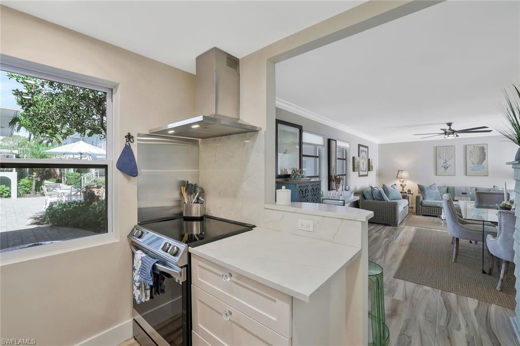 EVERGLADES CLUB - Residential