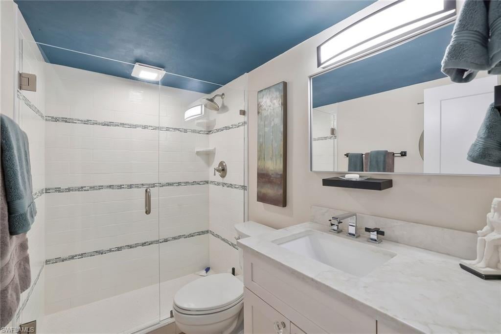 EVERGLADES CLUB - Residential