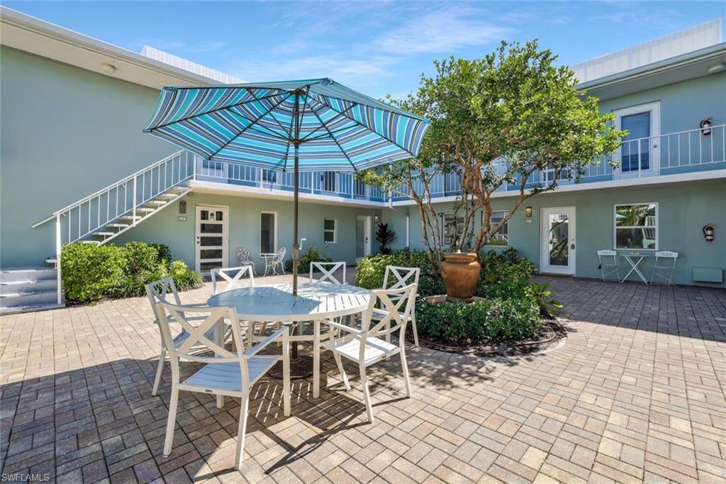 FULLY RENOVATED, HIGH-END FINISHES, AND OFFERED BEAUTIFULLY FURNISHED TURNKEY!

Welcome to one of the most impressive residences in the highly desirable Everglades Club, where sophisticated coastal living meets the unbeatable charm of Olde Naples! No detail has been overlooked in this stunning transformation, showcasing exquisite finishes, thoughtful design, and upscale furnishings throughout. Every inch of this residence has been beautifully reimagined, creating a truly move-in-ready retreat that perfectly captures the Southwest Florida lifestyle. LOCATION, LOCATION, LOCATION! Just moments from the sugar-sand beaches of the Gulf, the iconic Naples Pier, world-class shopping and dining along Fifth Avenue South and Third Street South, Crayton Cove, Cambier Park, and the Naples City Dock. Enjoy the luxury of having some of Naples' most celebrated destinations practically at your doorstep! Nestled within a beautifully maintained 55+ community spanning an entire city block, residents enjoy two clubhouses, a sparkling swimming pool, bocce and shuffleboard courts, a library, game and party rooms, workshop, and more. A charming courtyard welcomes you home, providing the perfect setting for this exceptional residence. With reasonable community fees, an unbeatable downtown location, and luxurious turnkey accommodations, this is a rare opportunity to experience the very best of Olde Naples. Whether you're seeking a seasonal escape or your own slice of paradise, this is Southwest Florida living at its finest!