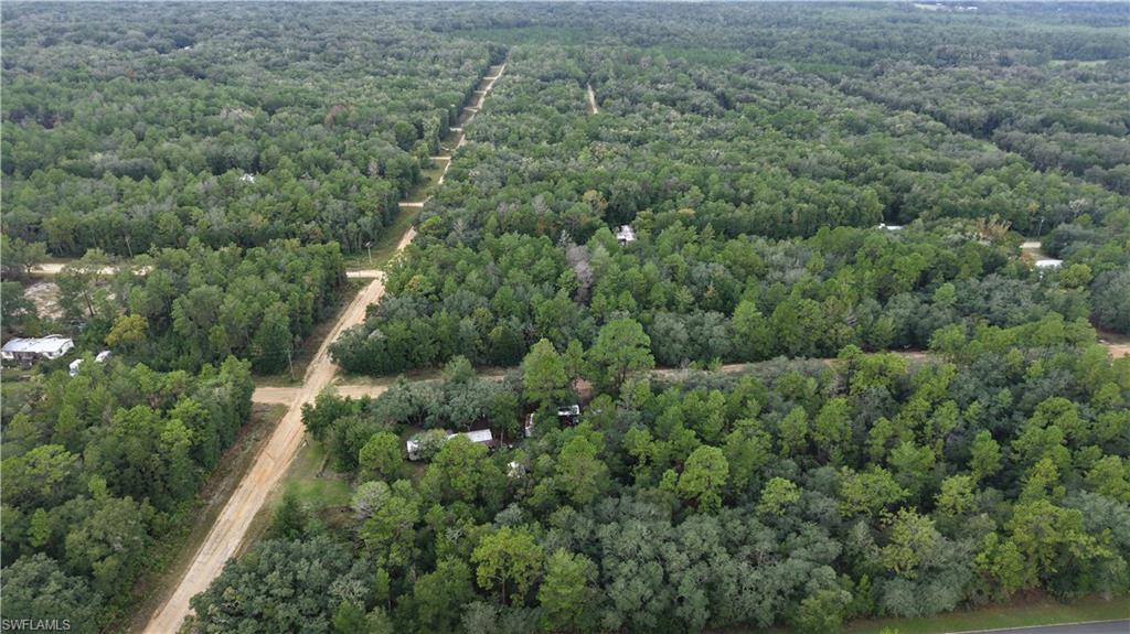 ACREAGE - Land