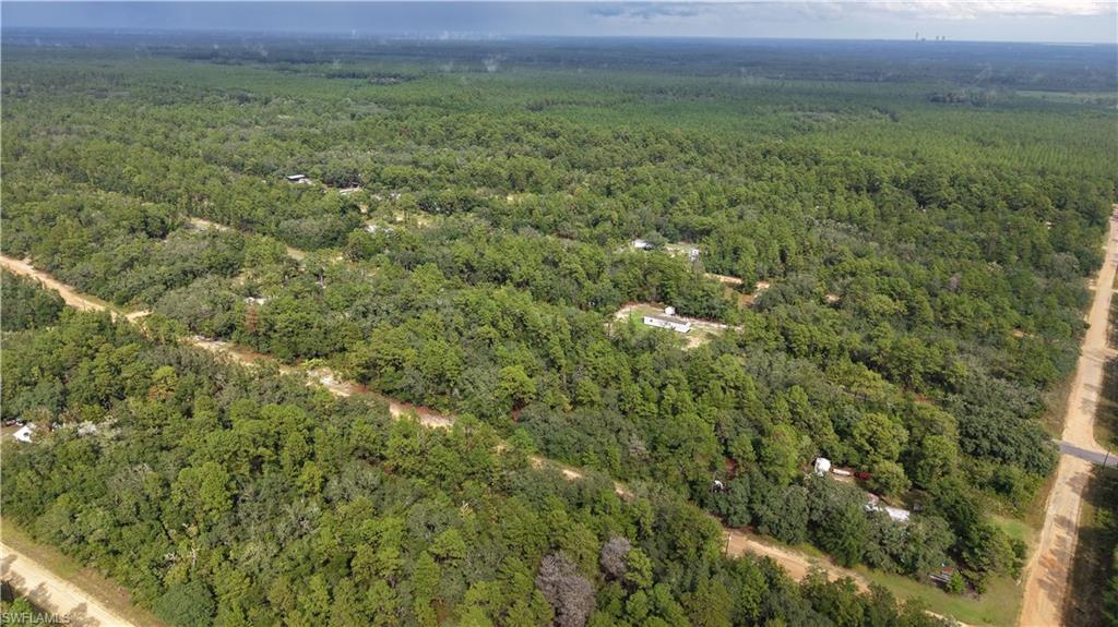 ACREAGE - Land