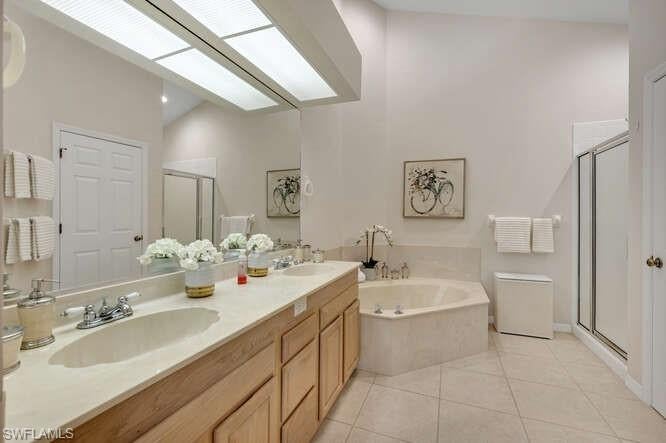 WEDGEWOOD AT BONITA BAY - Residential