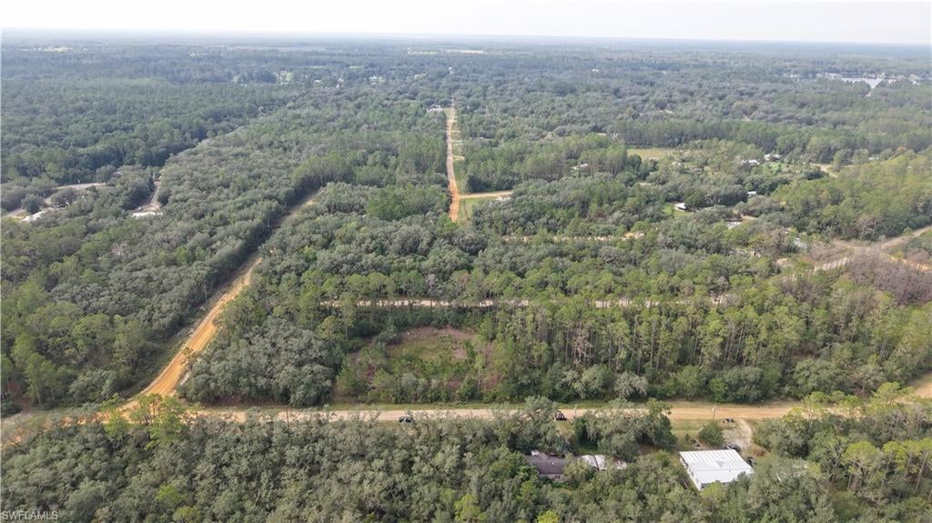 ACREAGE - Land