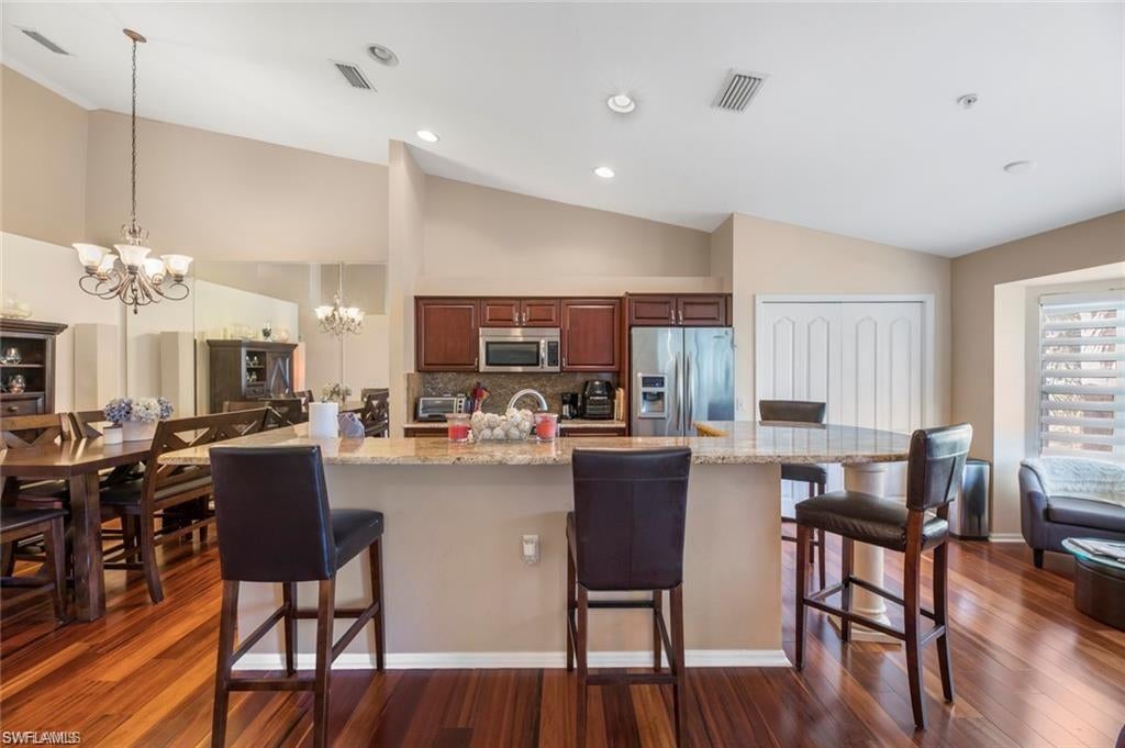 STONEYBROOK - Residential