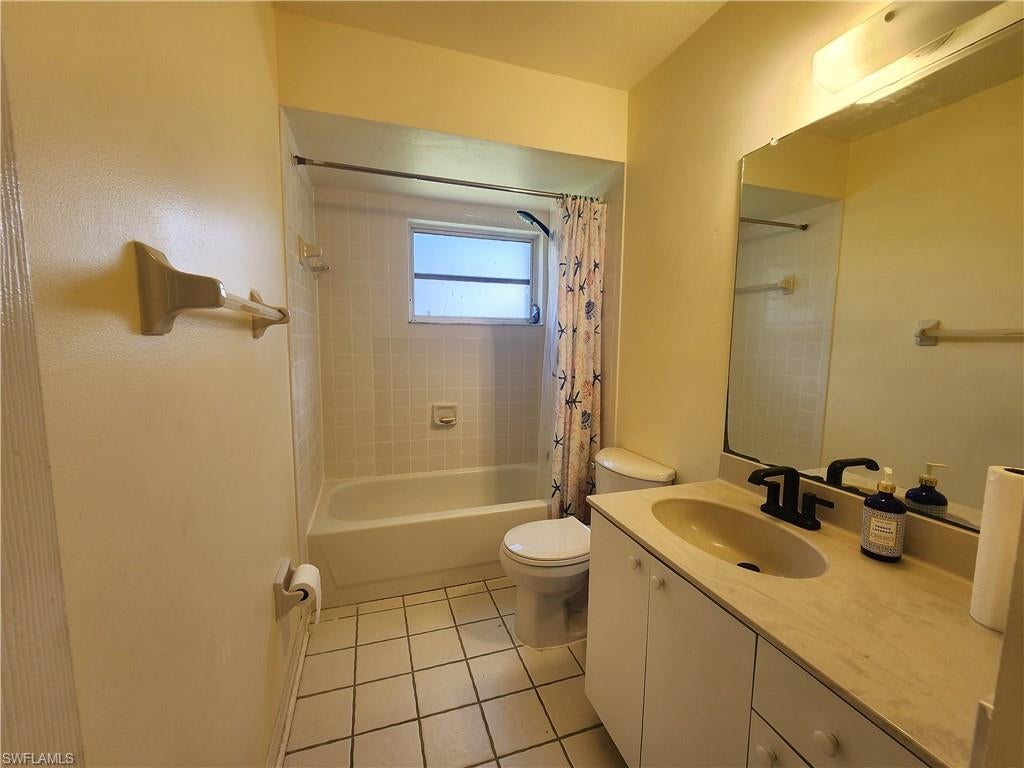 SAN CARLOS PARK - Residential