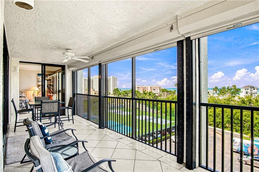 BAY HARBOR CLUB CONDO - Residential