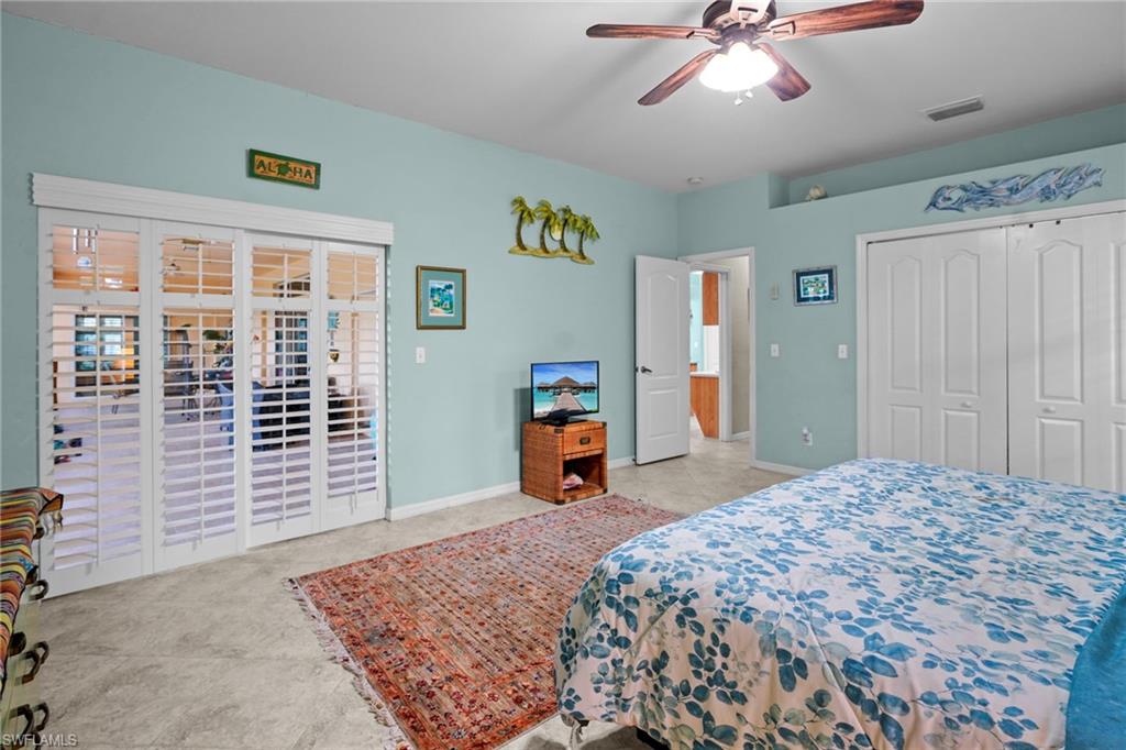 MIRROR LAKES - Residential