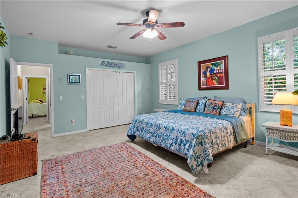 MIRROR LAKES - Residential