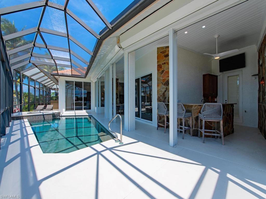 MARCO BEACH - Residential