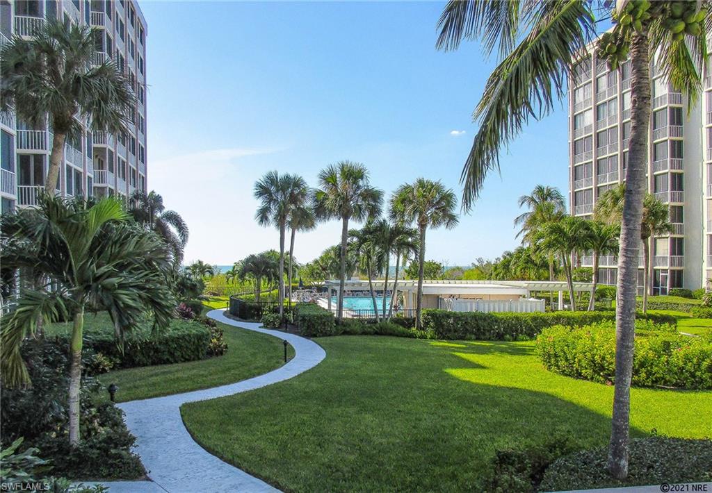 CRECIENTE CONDO SOUTH - Residential