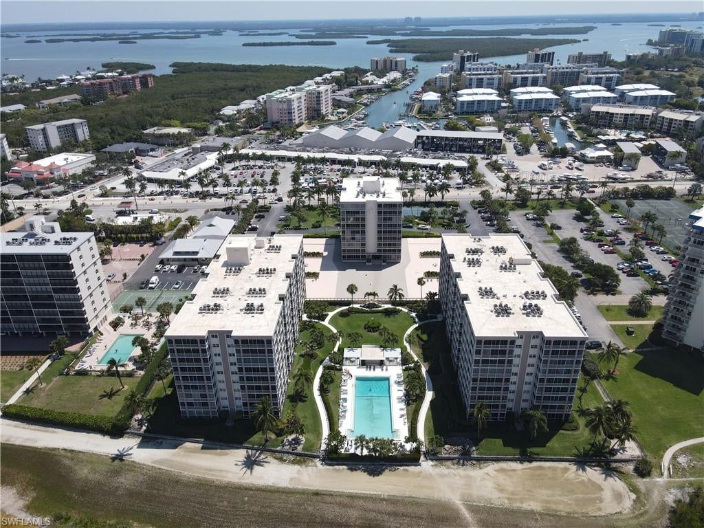 CRECIENTE CONDO SOUTH - Residential