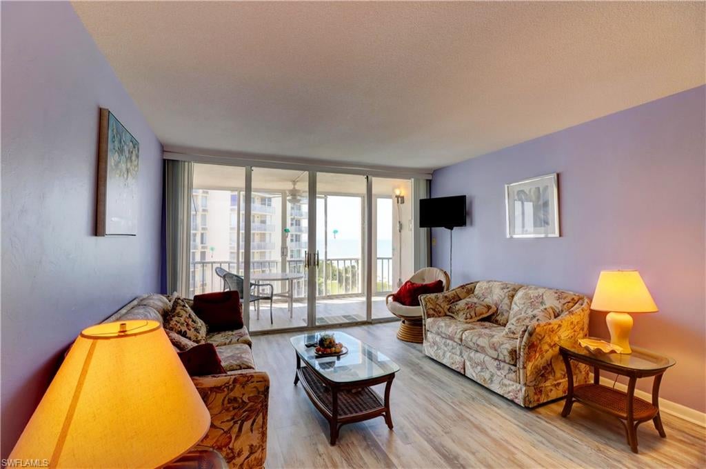 CRECIENTE CONDO SOUTH - Residential