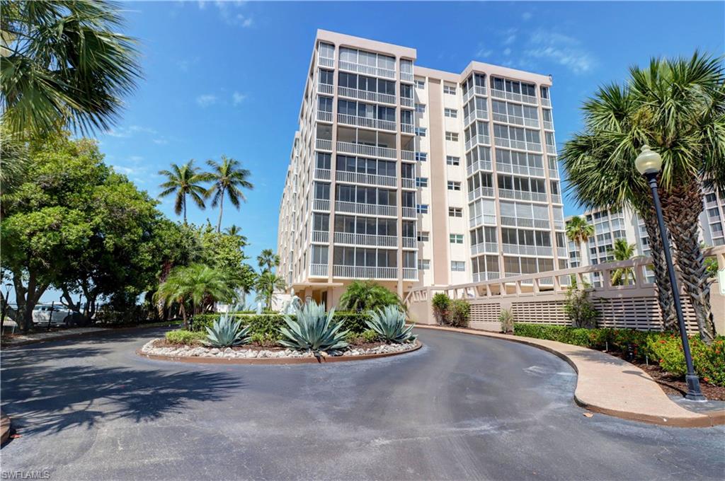 CRECIENTE CONDO SOUTH - Residential