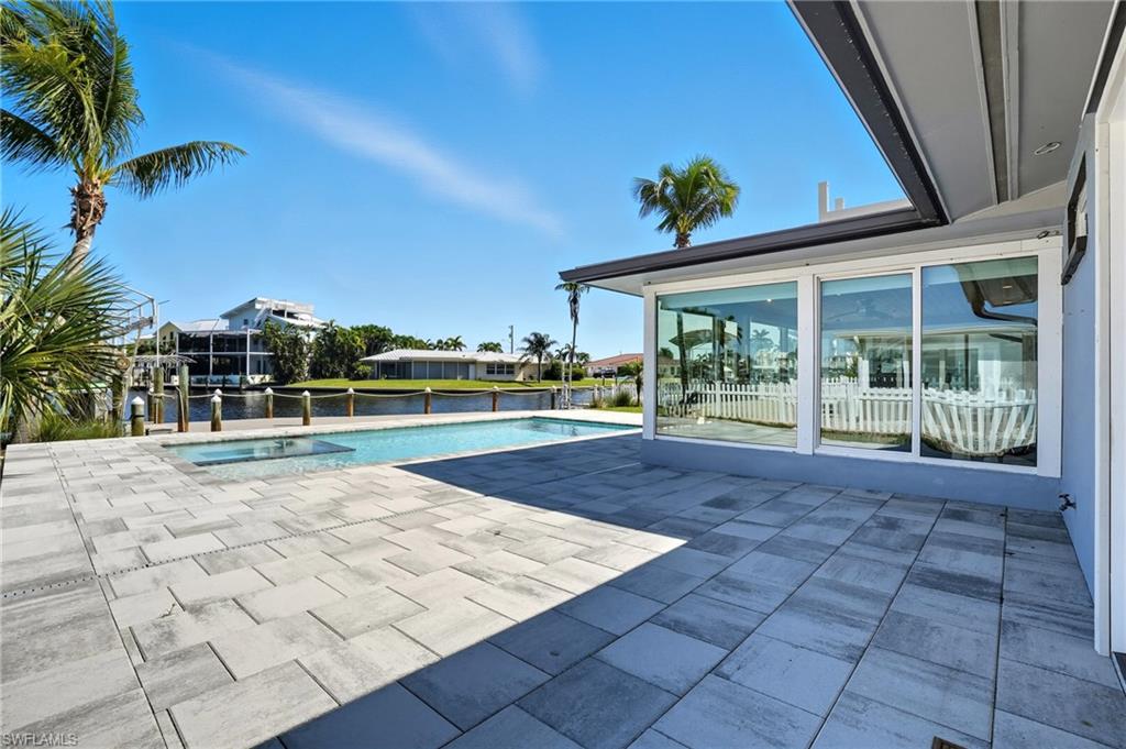 FAIRVIEW ISLES - Residential