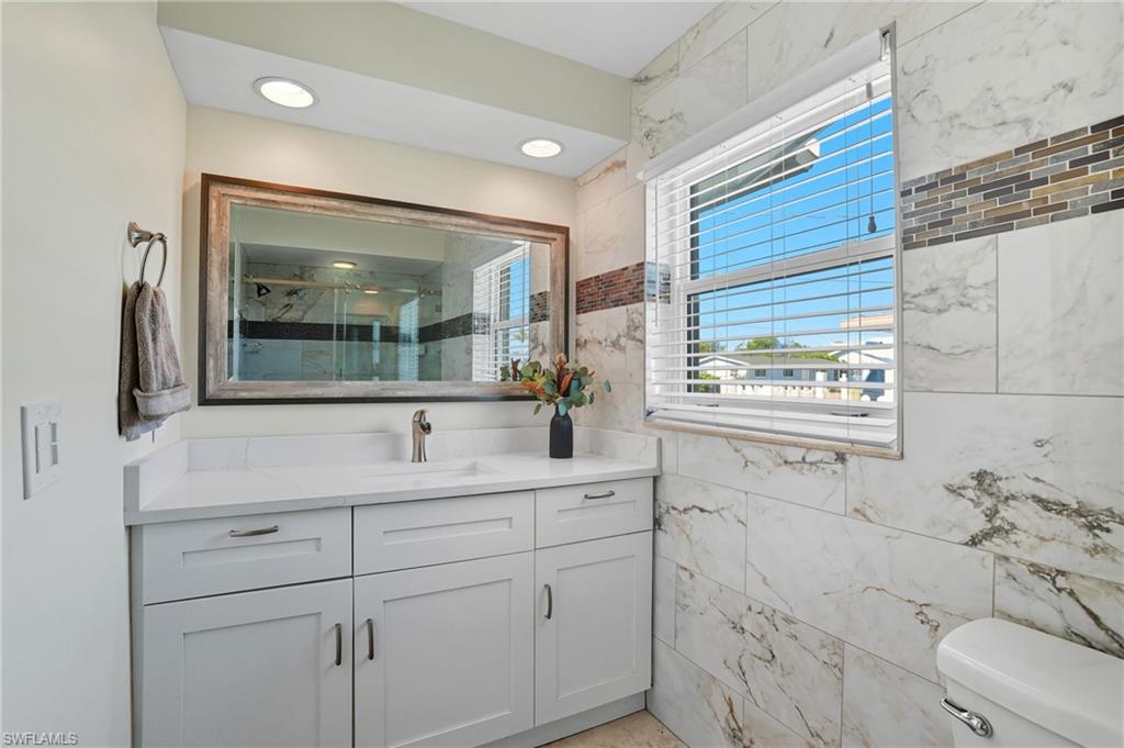 FAIRVIEW ISLES - Residential