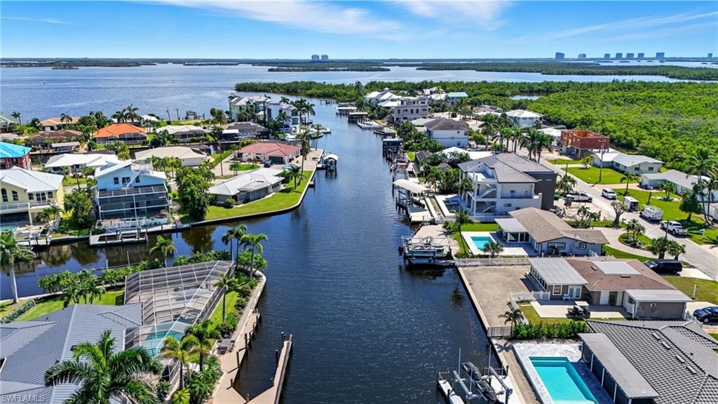 FAIRVIEW ISLES - Residential