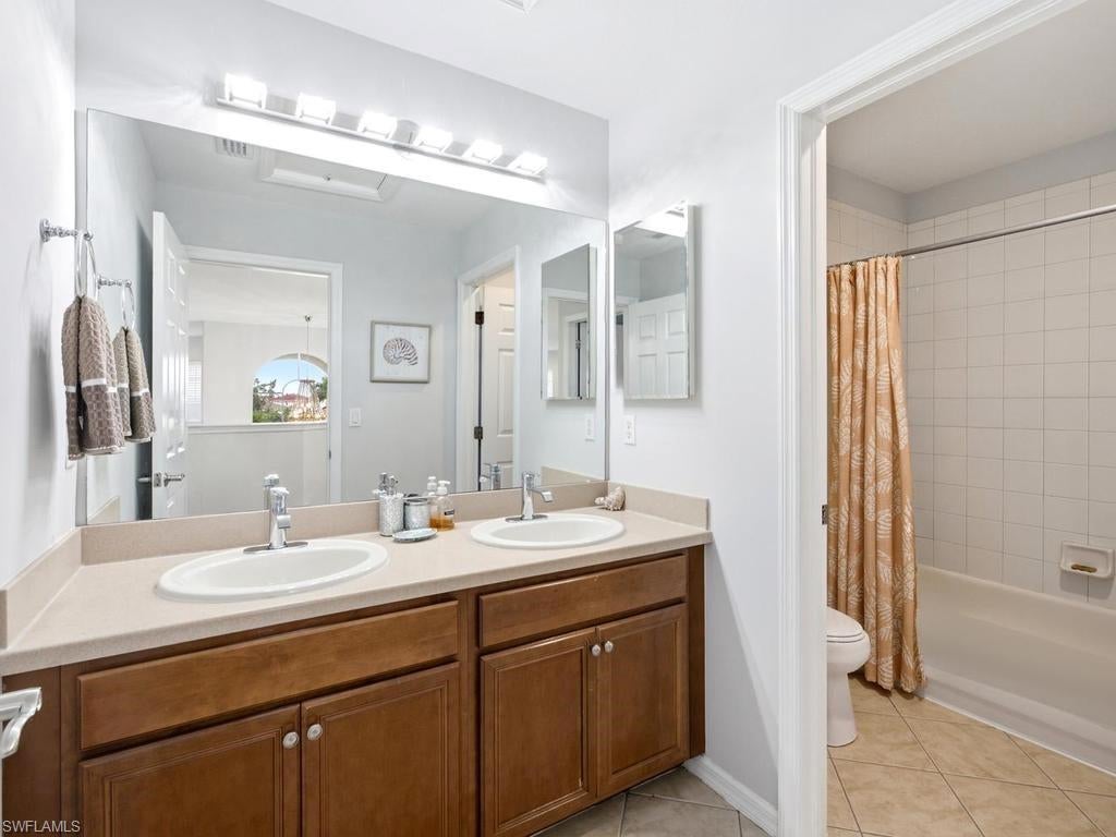 THE RESERVE AT ESTERO - Residential