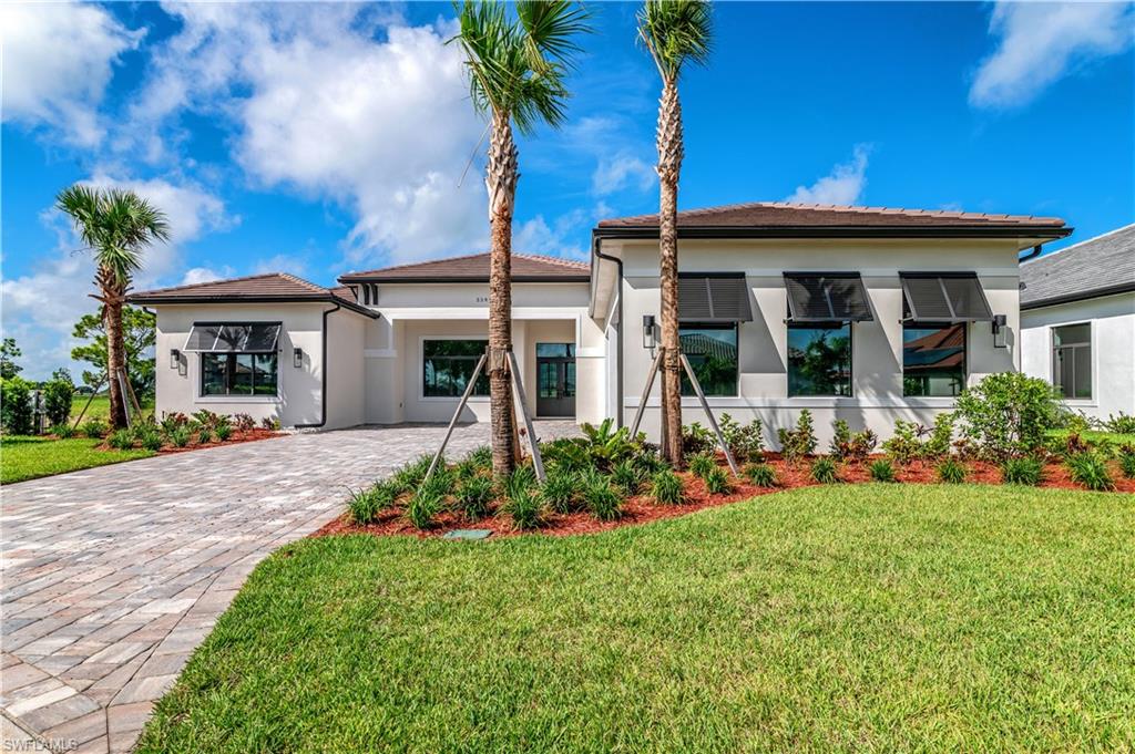 COUNTRY CLUB - Residential
