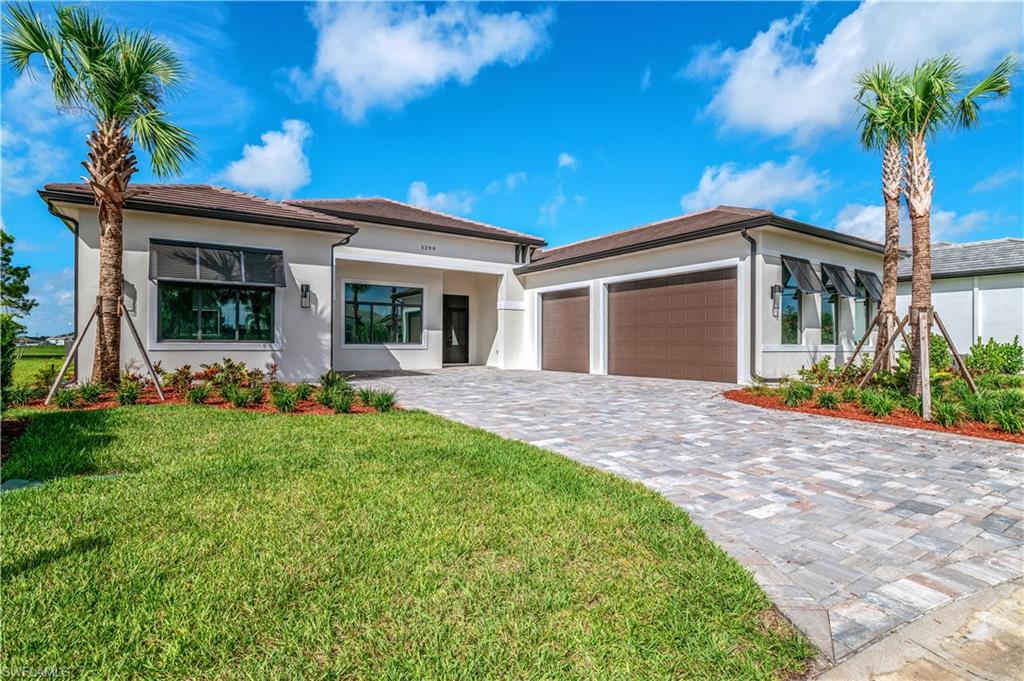 COUNTRY CLUB - Residential