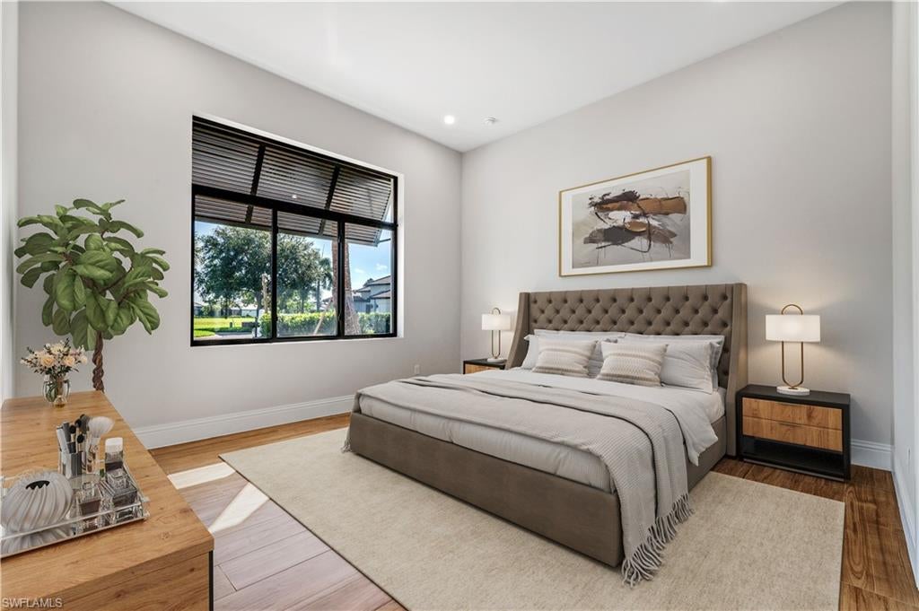 COUNTRY CLUB - Residential