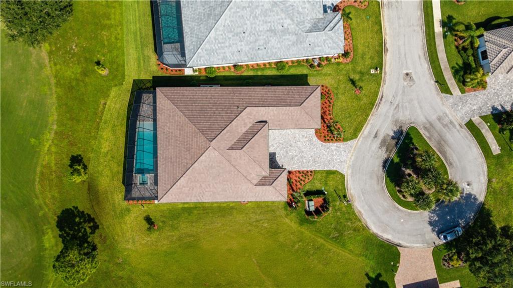 COUNTRY CLUB - Residential