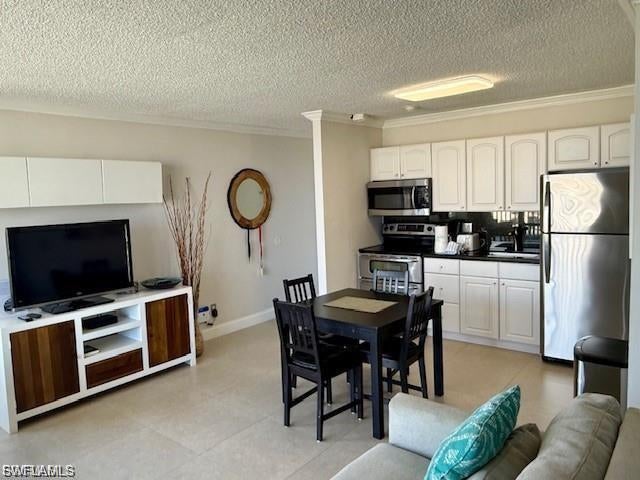 ESTERO BEACH AND TENNIS CLUB - Residential