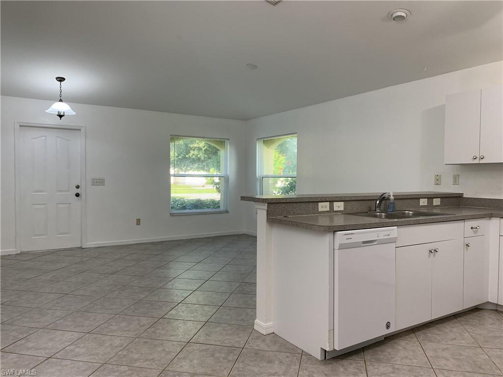 CAPE CORAL - Residential Income
