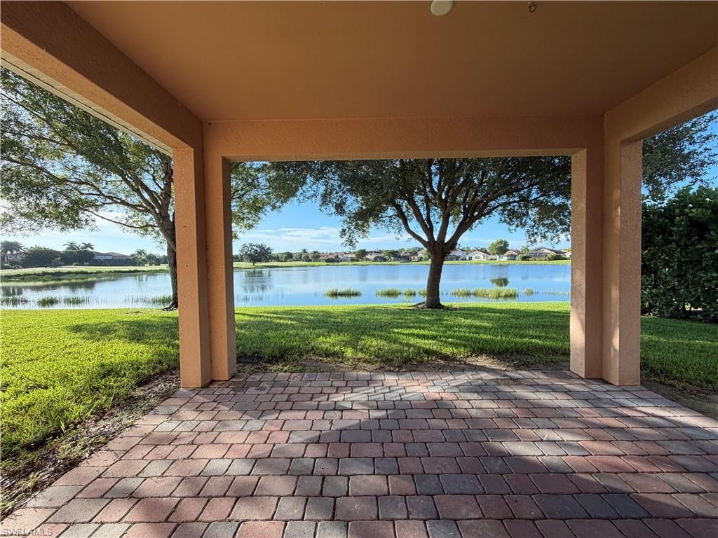 VALENCIA COUNTRY CLUB - Residential Lease