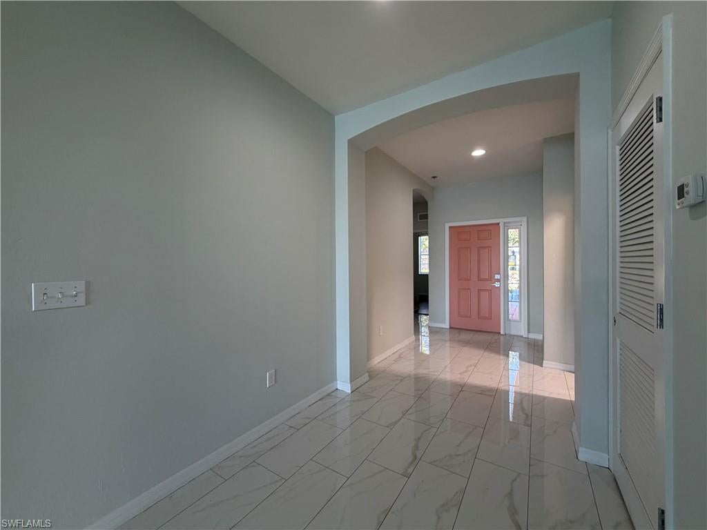 VALENCIA COUNTRY CLUB - Residential Lease