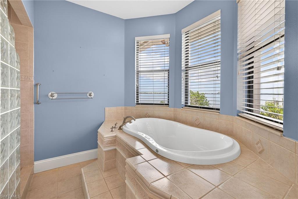 FORT MYERS - Residential