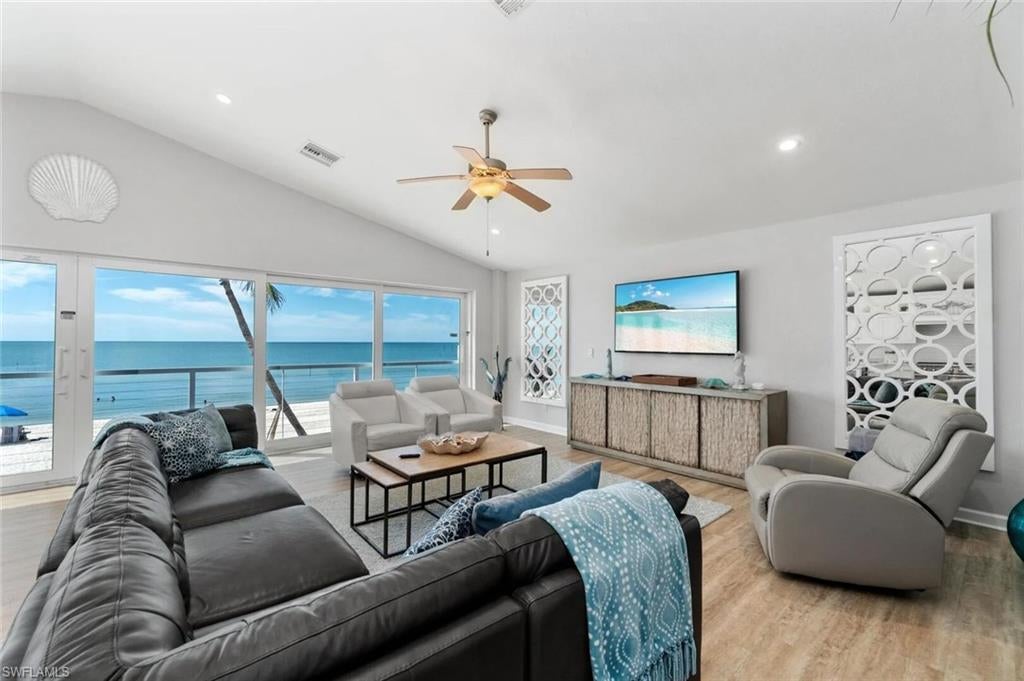 BONITA BEACH - Residential