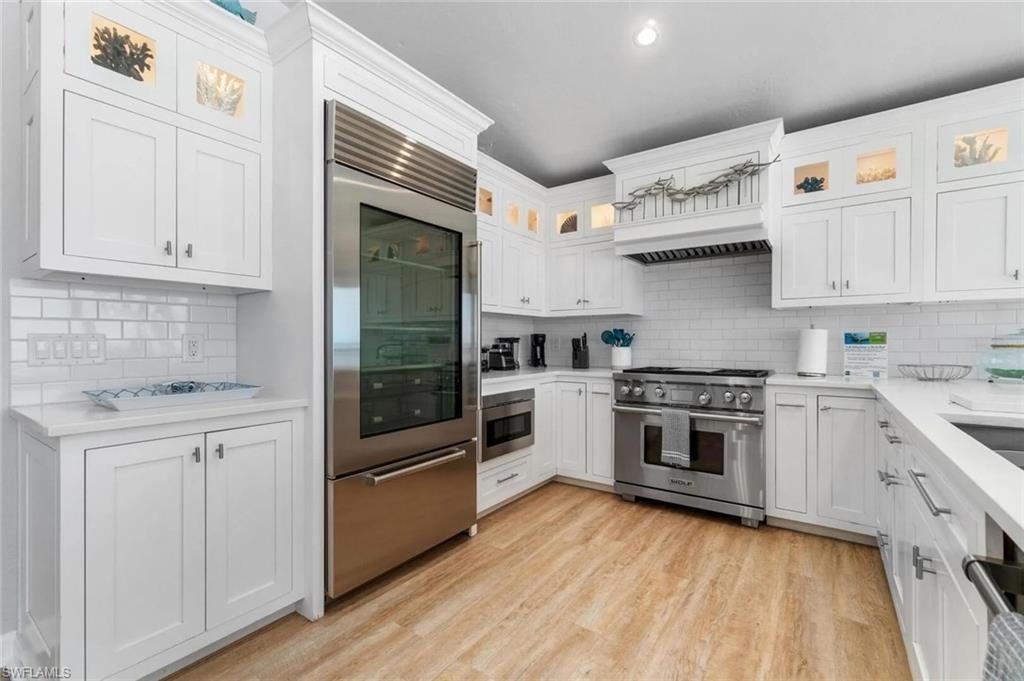 BONITA BEACH - Residential