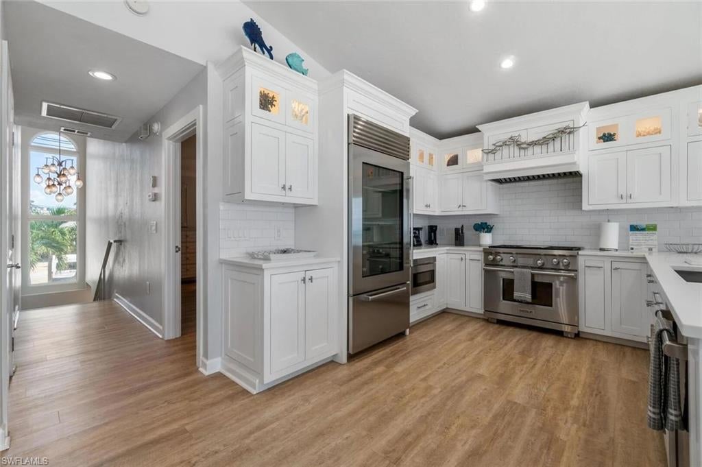 BONITA BEACH - Residential