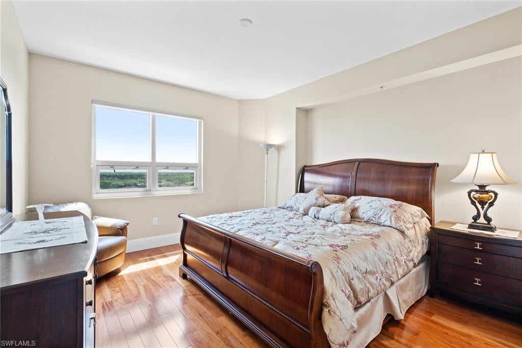 ESPERIA SOUTH - Residential Lease