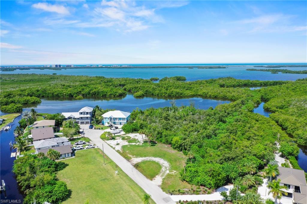ESTERO BAY SHORES - Land
