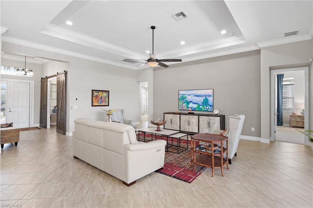 WOODHAVEN - Residential
