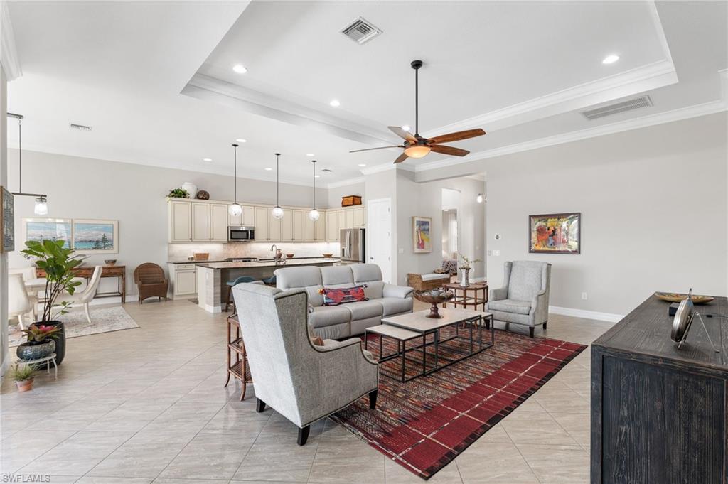 WOODHAVEN - Residential