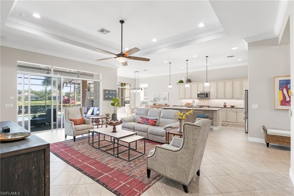 WOODHAVEN - Residential