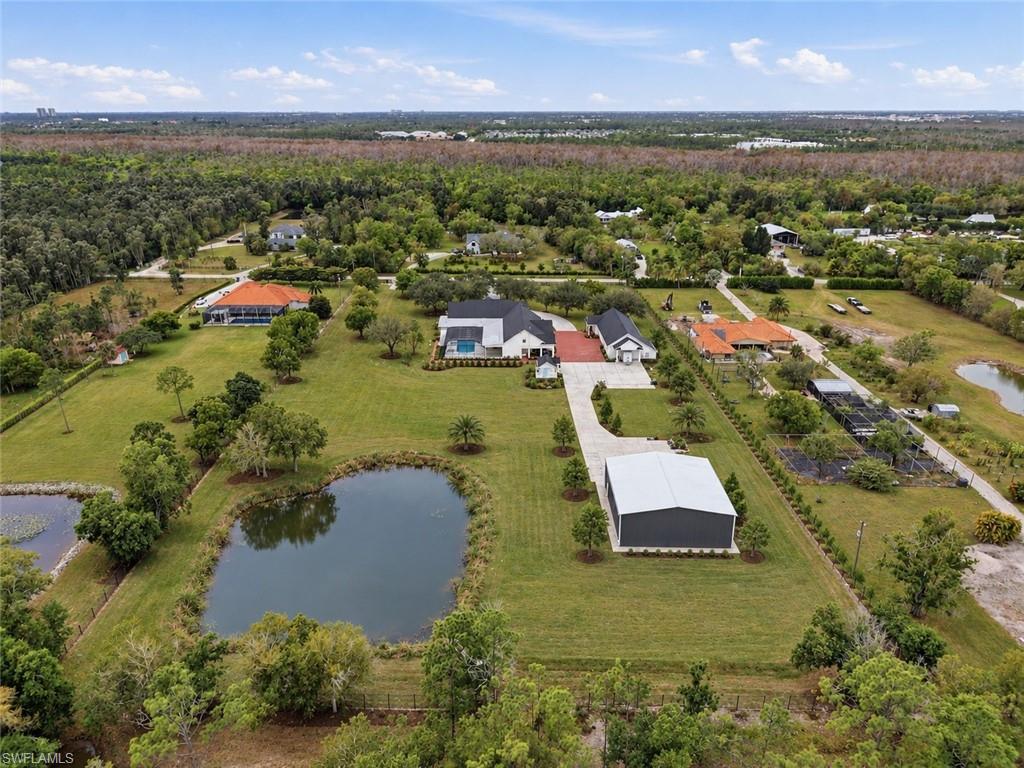 COLONIAL FARMS - Residential