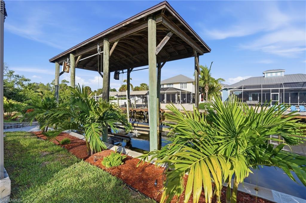 SHELL MOUND PARK - Residential