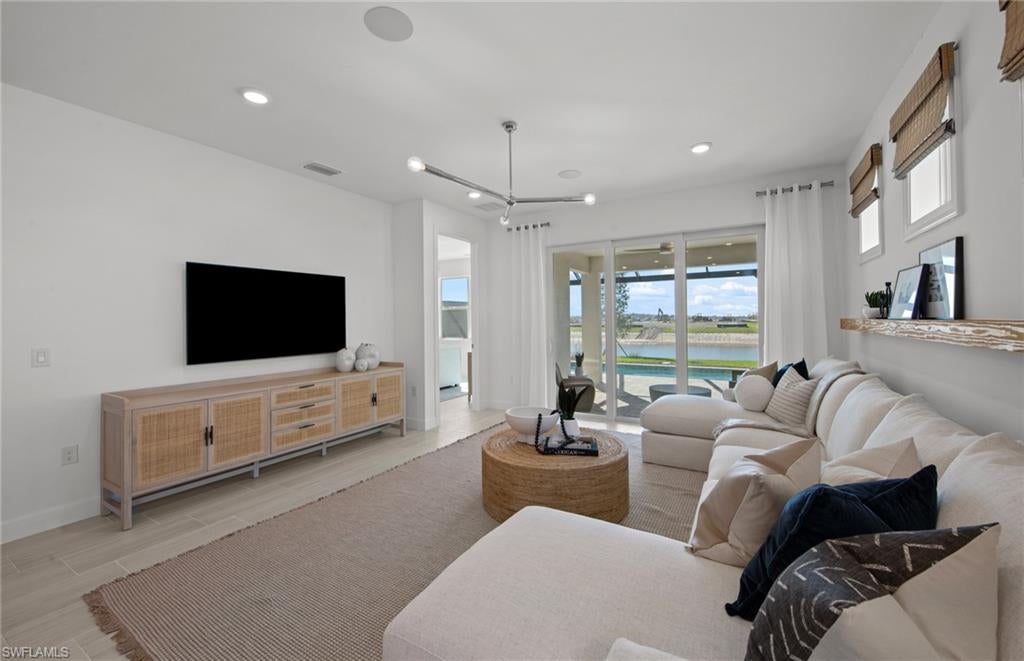 TERRAWALK - Residential