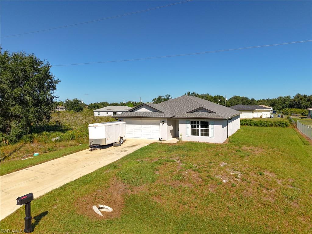 WILLOW LAKE - Residential