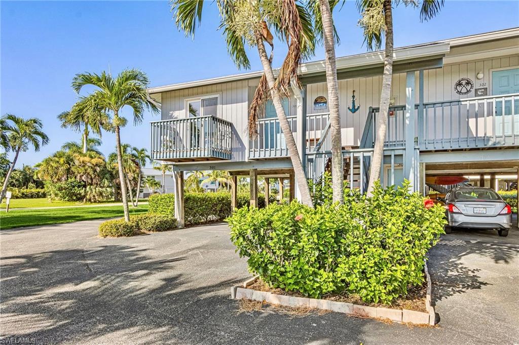 CAPTAINS COVE CONDO - Residential