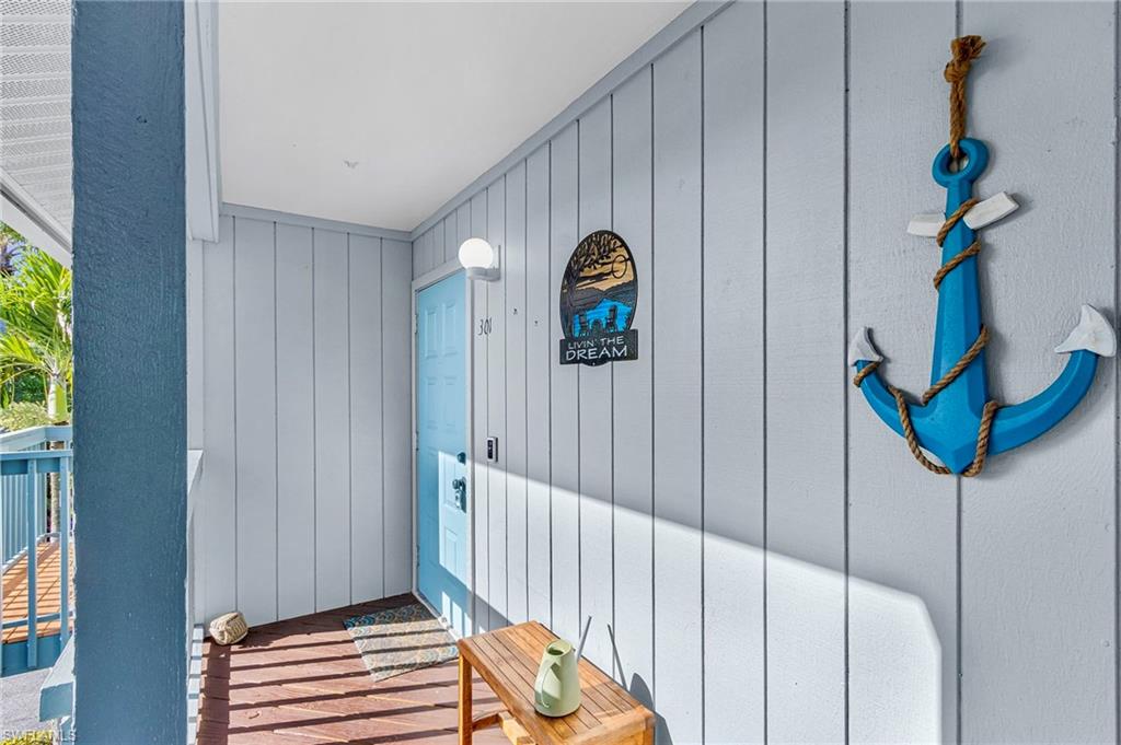 CAPTAINS COVE CONDO - Residential