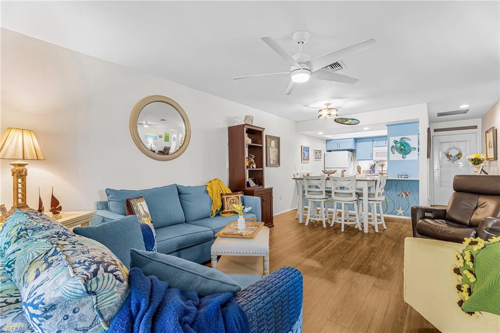 CAPTAINS COVE CONDO - Residential