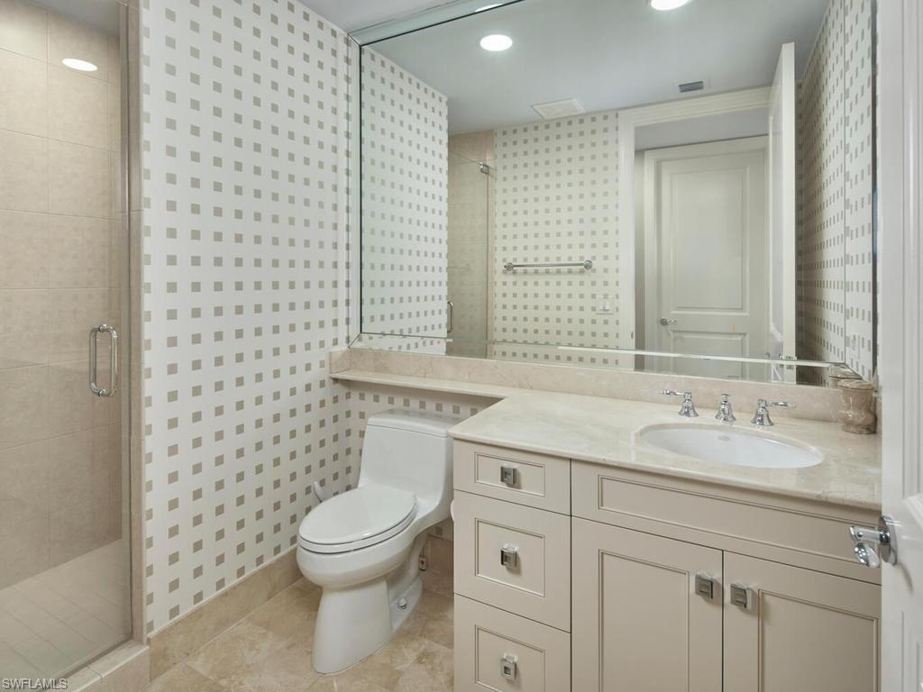 LA SCALA AT THE COLONY - Residential