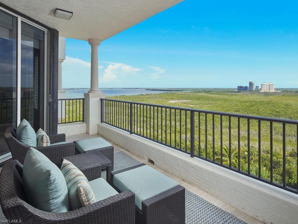 LA SCALA AT THE COLONY - Residential